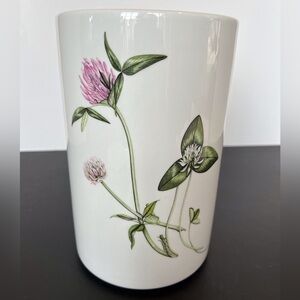 Portmeirion Large Storage Container  The Queen’s Hidden Garden